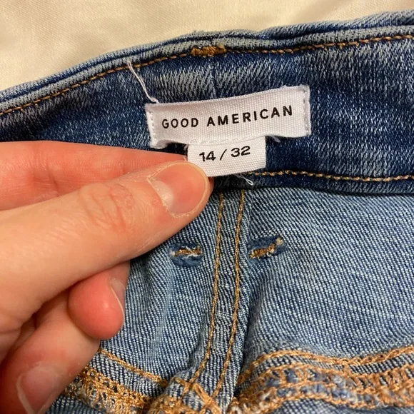 Good American jeans - skinny with frayed leg 14/32 - Picture 2 of 3